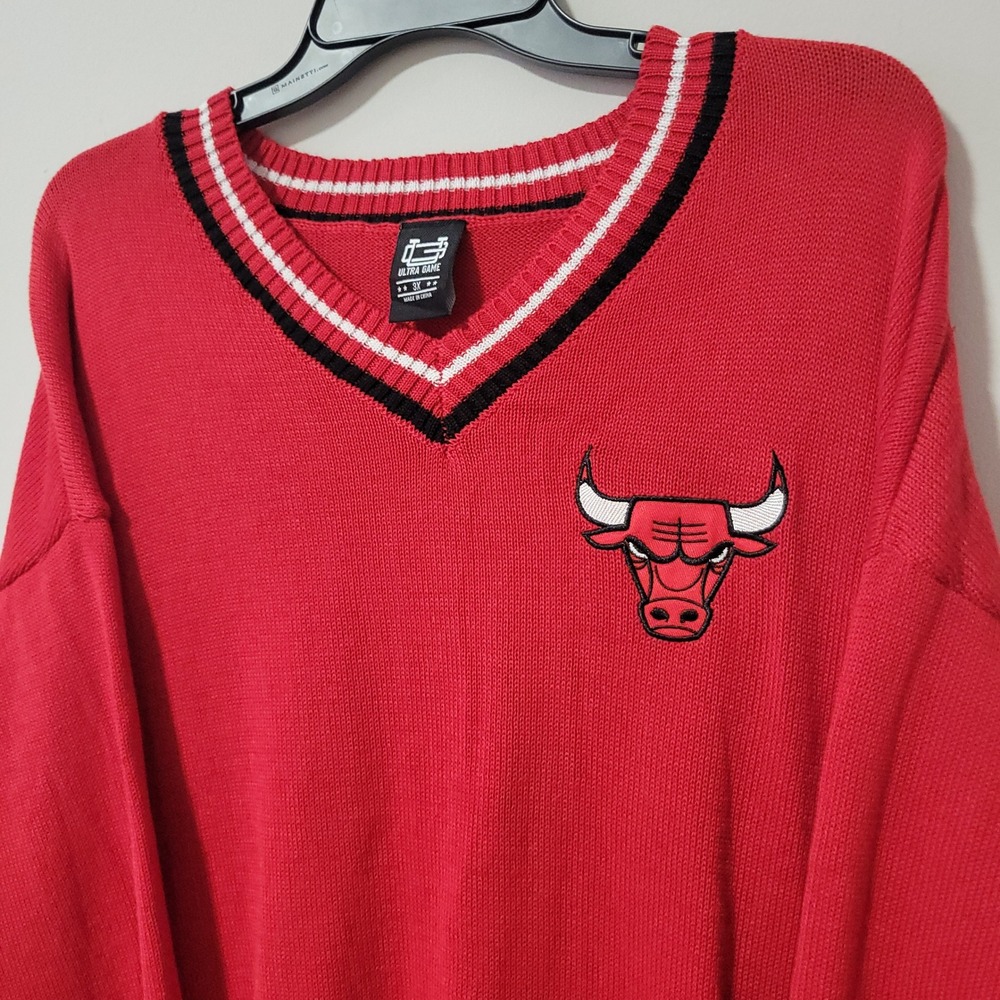 Ultra Game NBA Chicago Bulls Red V-Neck Sweater Mens 3X Varsity Knit Pullover - Picture 2 of 9
